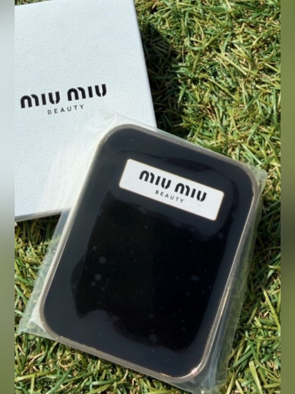Miu Miu Beauty Compact Mirror Brand New 🔥
